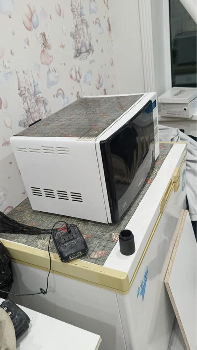 Микроволновая печь SAMSUNG