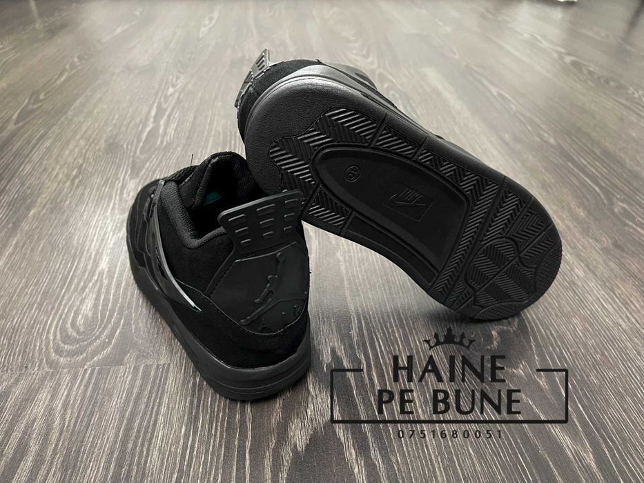 Adidasi Nike Air Jordan 4 Retro Black NOU 2025 TRANSPORT Inclus
