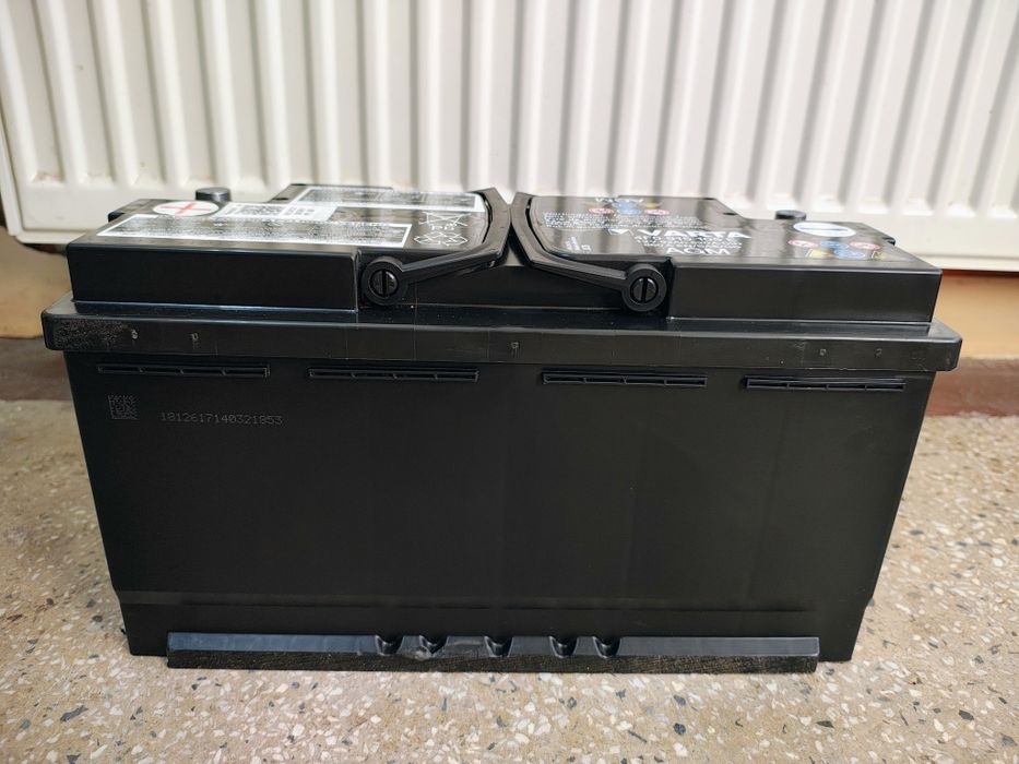 Baterie Varta originala volkswagen 92Ah AGM start stop Germania.