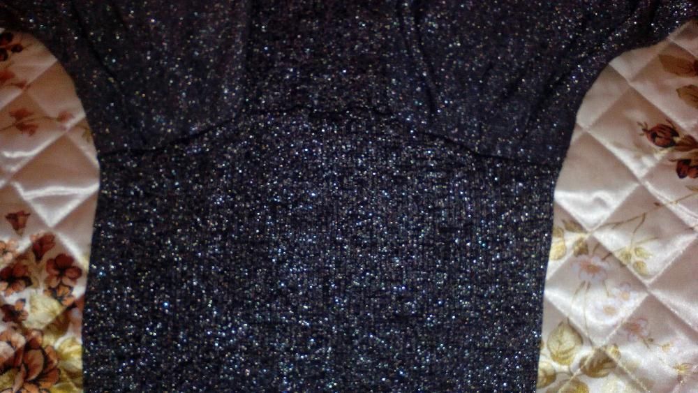 Дамска блуза лъскава - 8 лв