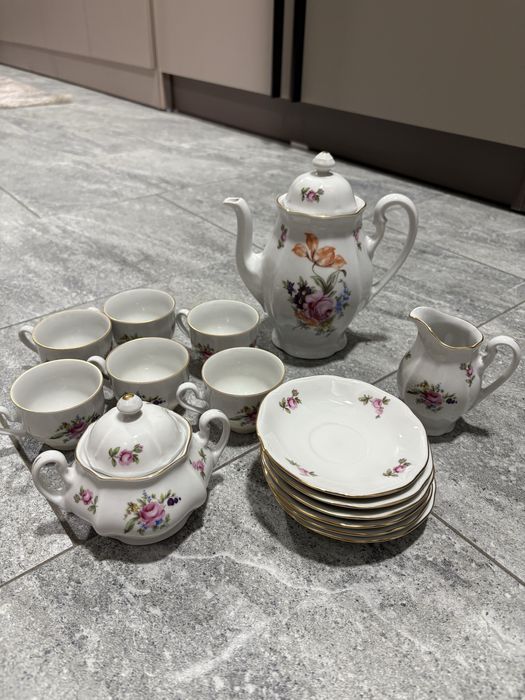 Продам чешский сервиз