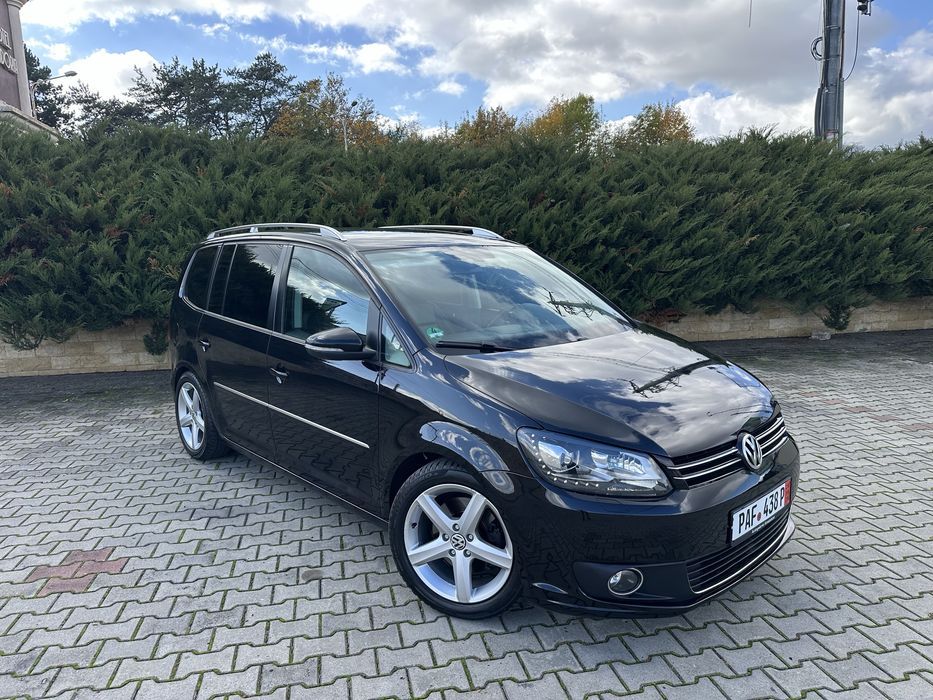 Volkswagen Touran 2.0 TDI 140 CP 7 Locuri/Xenon/Navi/Climatronic/Jante