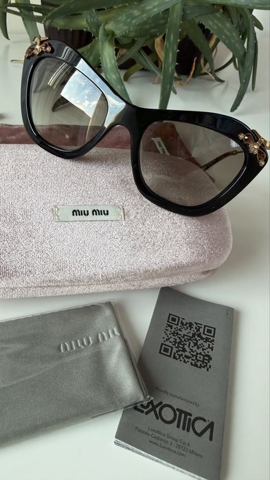 Ochelari de soare Miu-Miu - originali