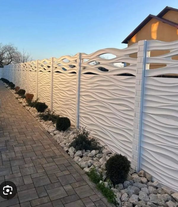 Spalieri/Garduri și stalpi /placi beton /capace de gard