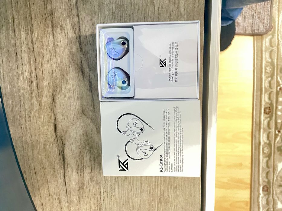 Casti KZ Castor tunabile