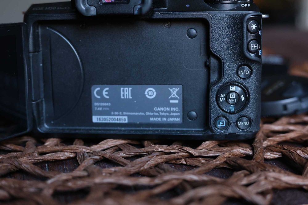 Фотоапарат Canon EOS M50 Mark II + Обективи