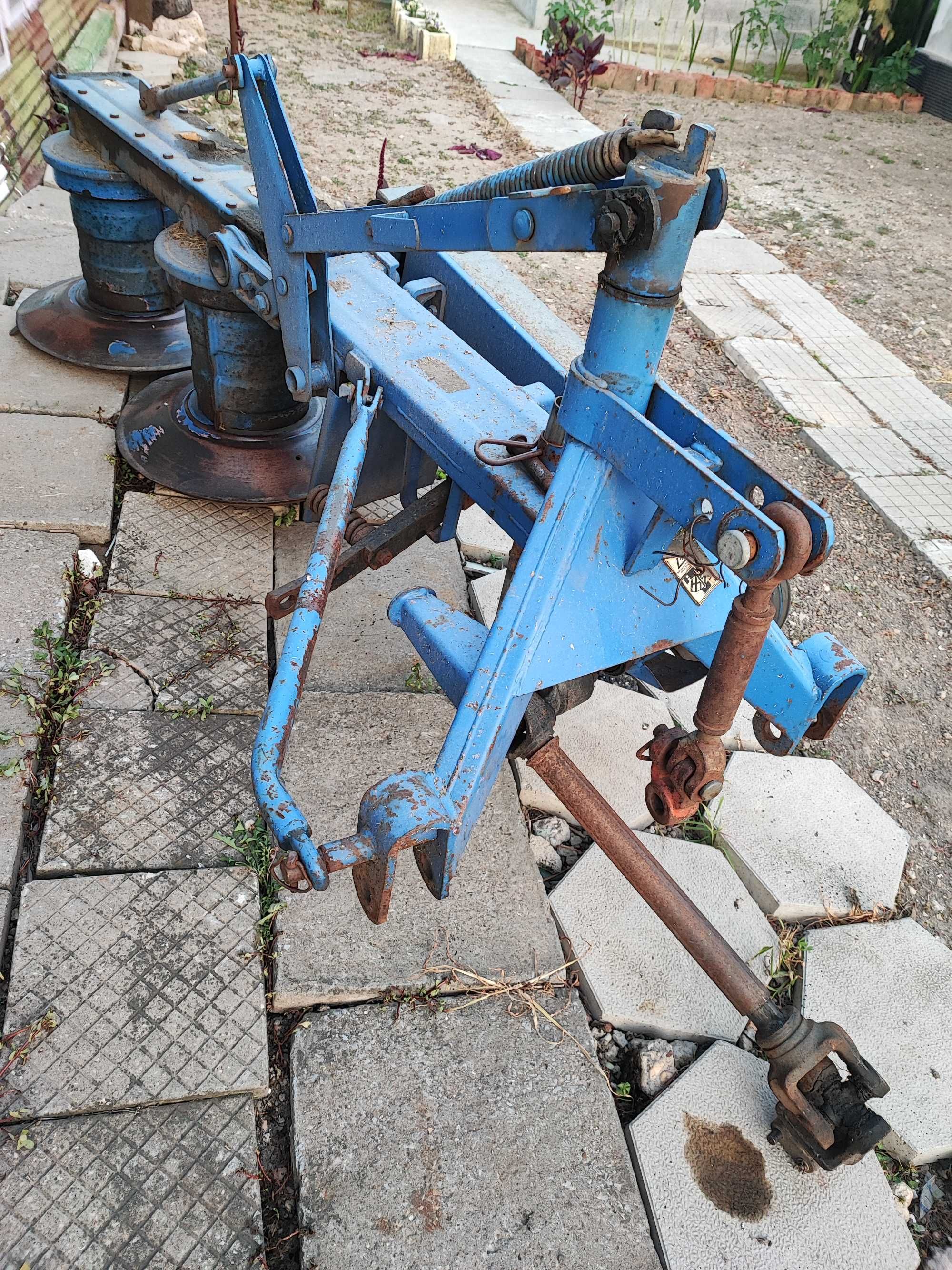Продавам Трактор Yanmar FX24D