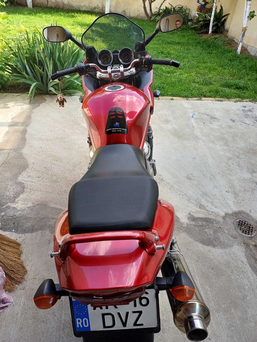 Vand moto Suzuki Bandit 600 cm3 , an 2001.
