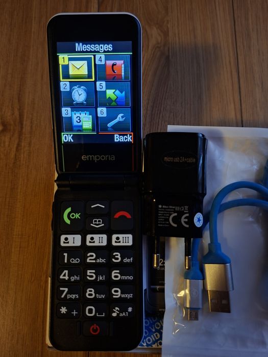 Top Telefon pt seniori,ușor de utilizat.