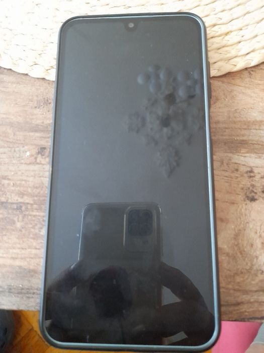 Телефон Самсунг А16