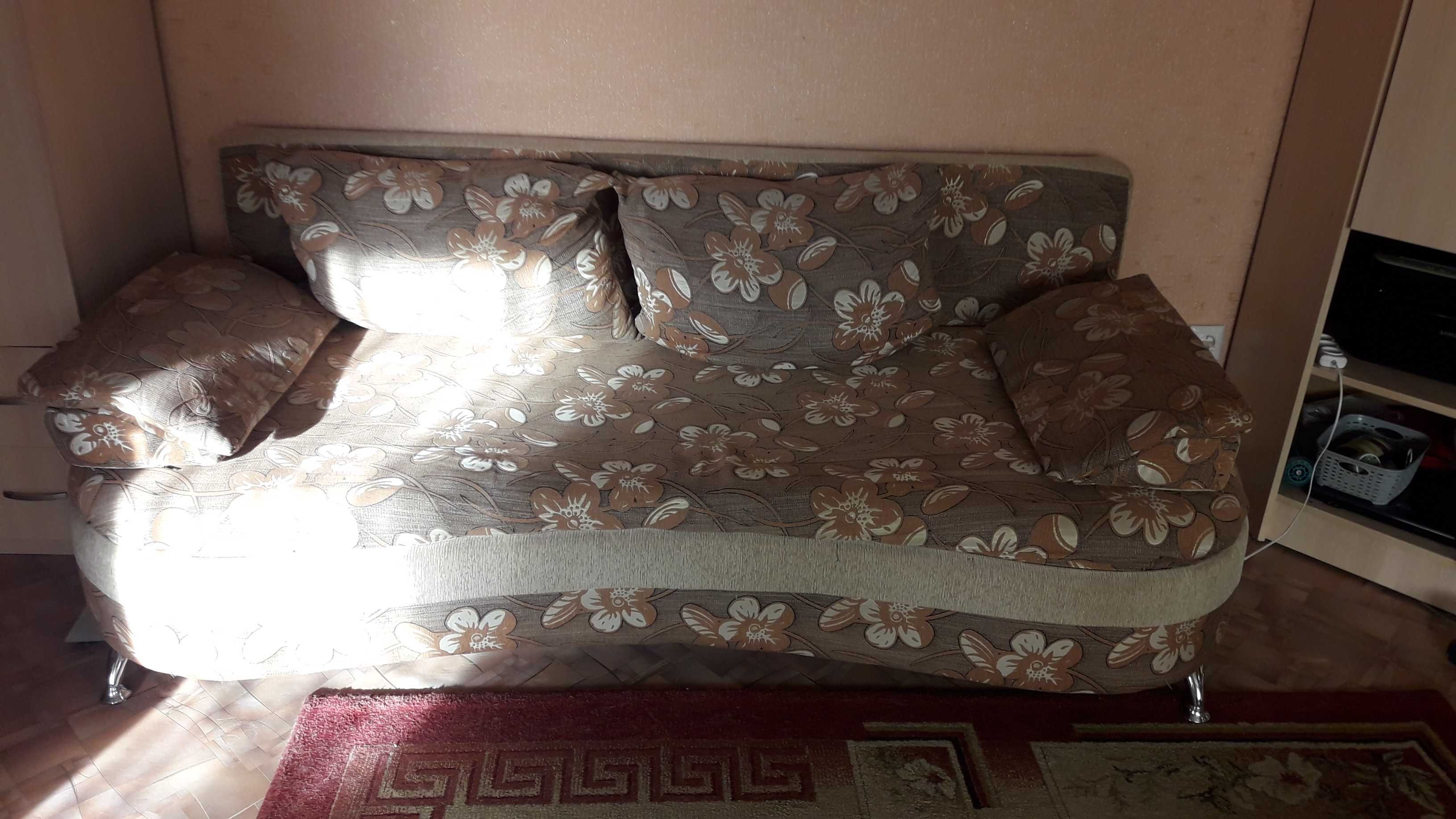 Продам диван, бу, в отличном состоянии
