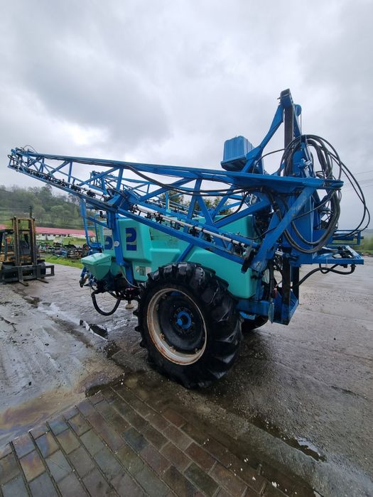 Dezmembram mașina de erbicidat Berthoud Mack 32DPA