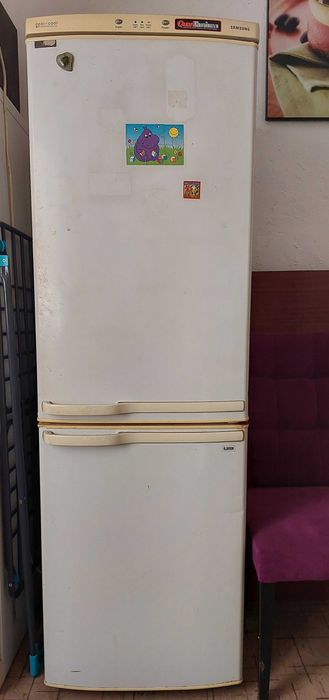 Продам холодильник