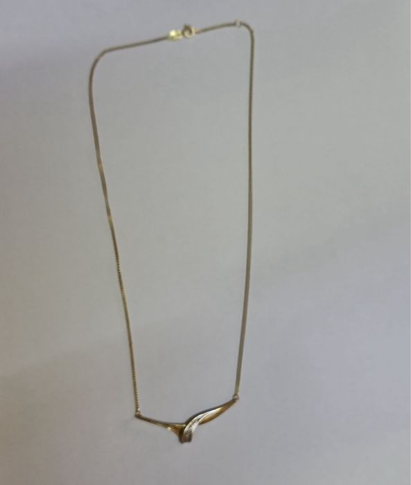 Colier din aur de 8 k 333 cu diamant piesa unicata