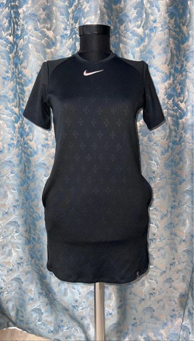 Rochie neagra Nike