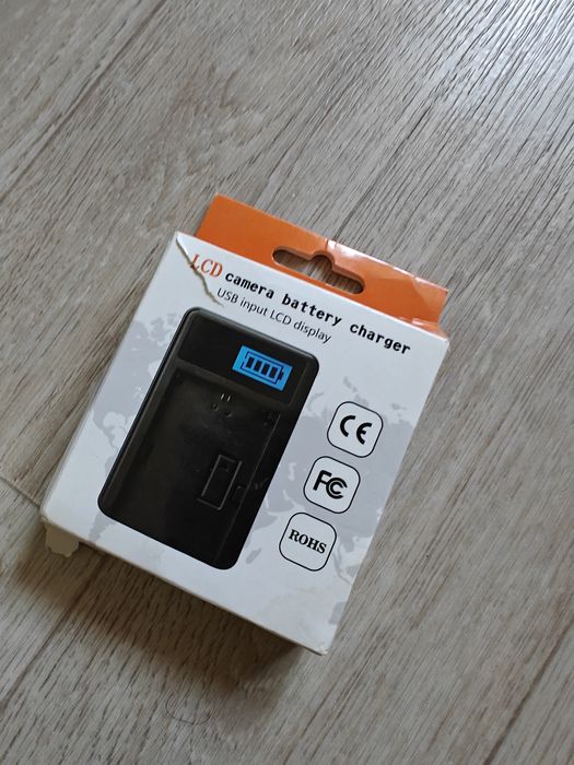 Зарядка Nikon EN-EL20  Nikon 1 J1, J2, J3, Coolpix A и P950.