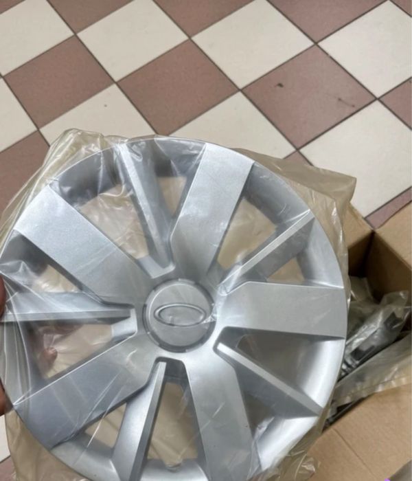 Продам Гранта колпак R14