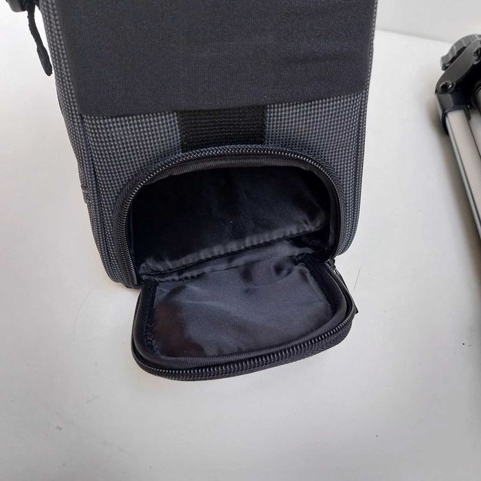 НАЙ ДОБРАТА ОФЕРТА COBRA Лаптоп чанта за презентации + статив с маса