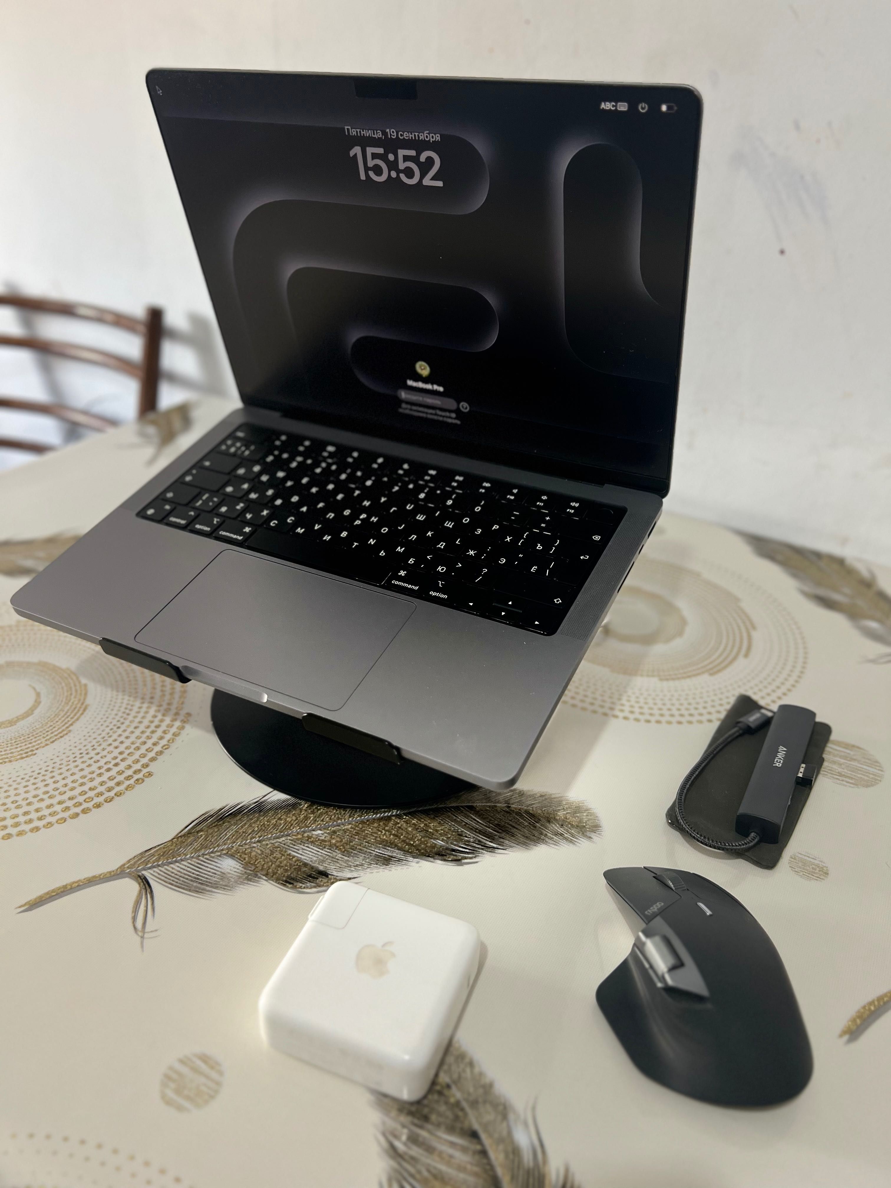 MacBook Pro 14.2 M1 Pro