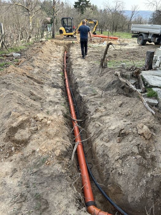 ВиК услуги • Водомерни шахти • Хидрофори • Багер и Самосвал