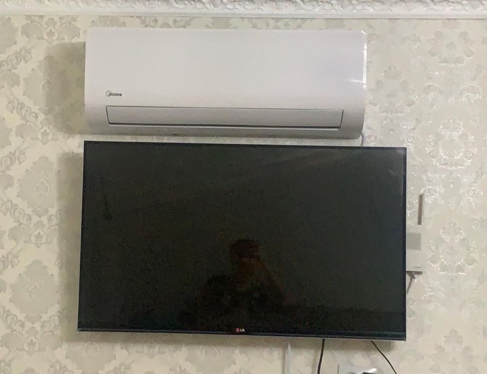 Продается кондиционер Midea (на 70 м²)