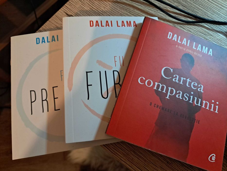 3 cărți Dalai Lama