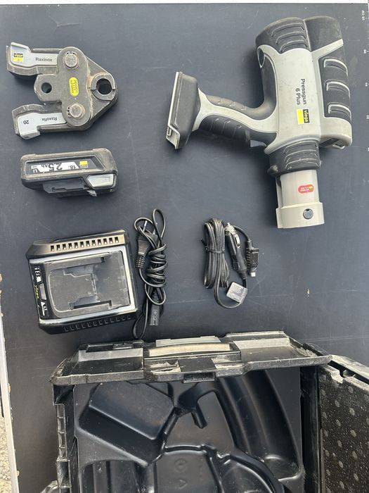 Акомулаторна машина за пресоване Viega Pressgun 6 Plus
