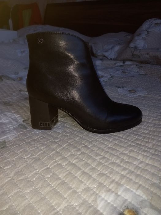 Продам новую обувь