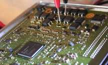 Reparaţii si recondiţionări calculator motor auto(ECU).