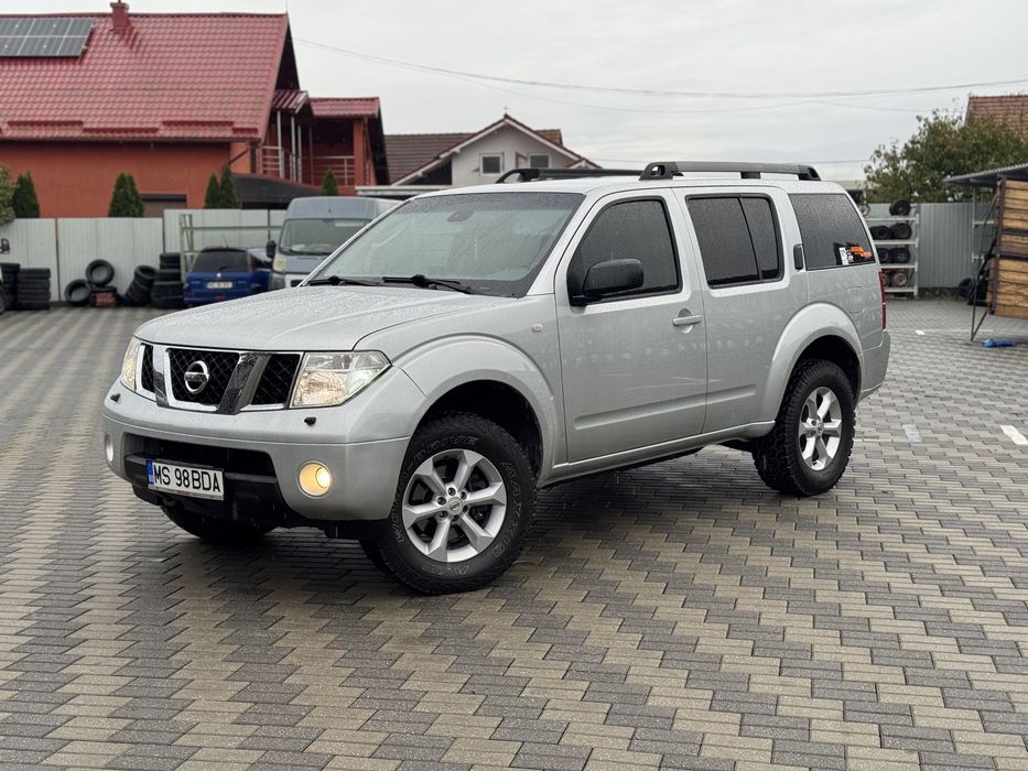 Nissan R51 Pathfinder