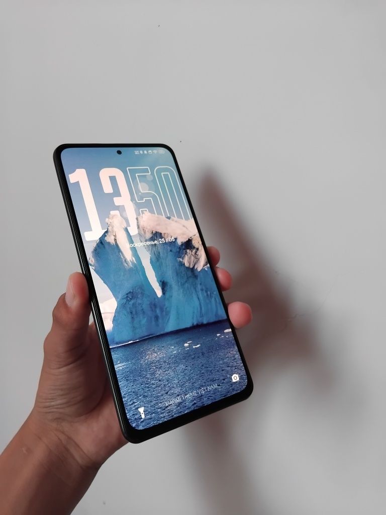 Poco f3 12/128 идеал