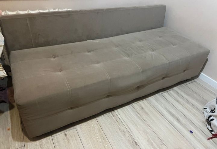 Отдам диван бесплатно