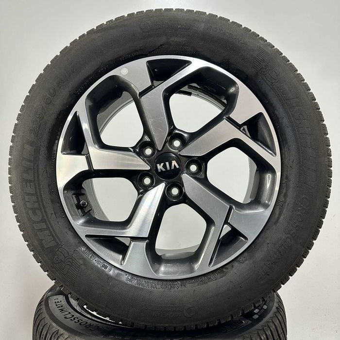 Jante Kia Sportage R17 TVA21% anv all seasons 225 60 17