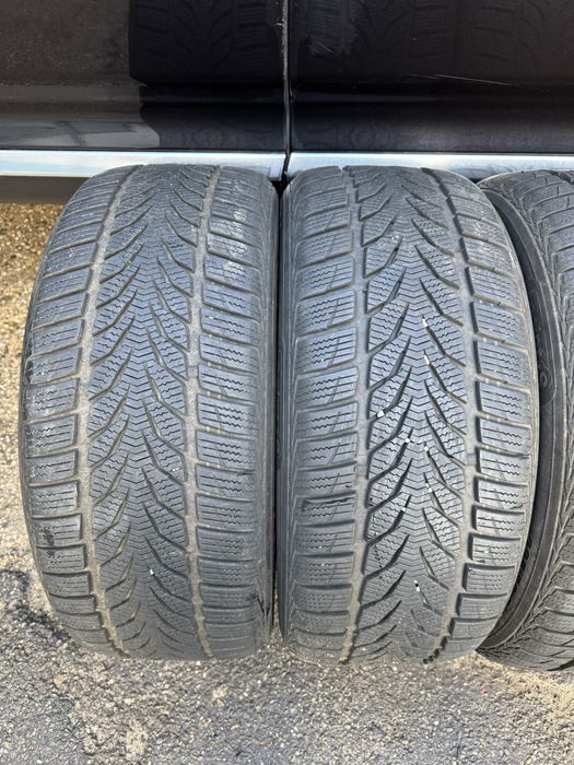 Anvelope iarna 225/50/17