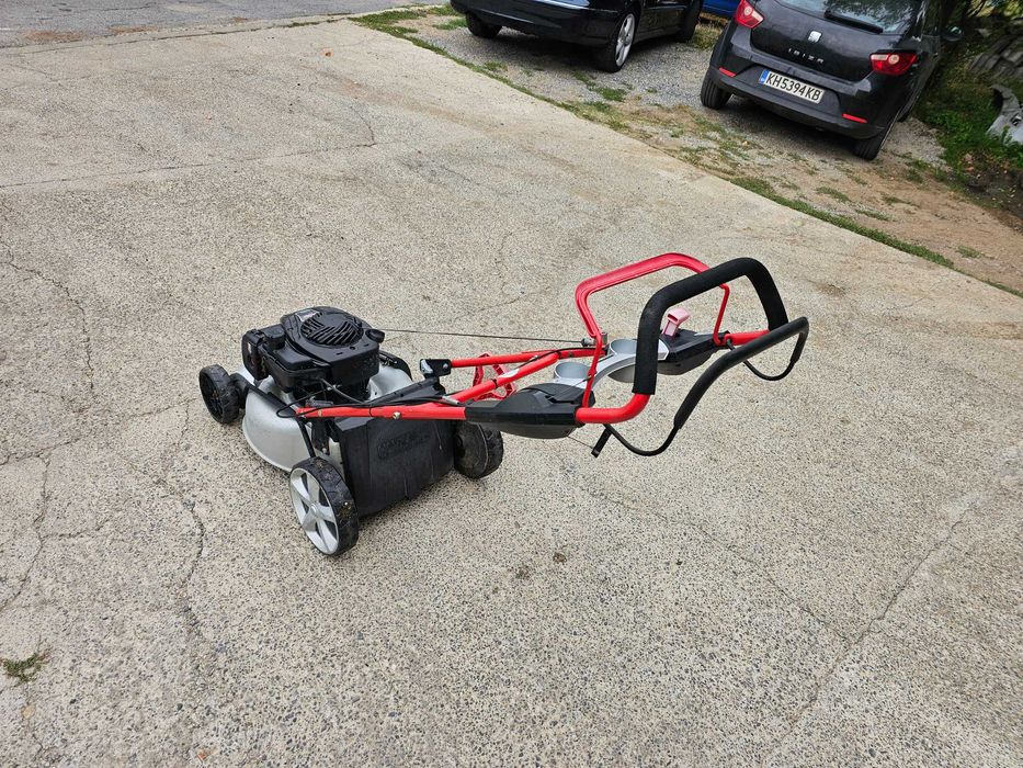 СамоХодна Косачка Briggs&Stratton Mauri