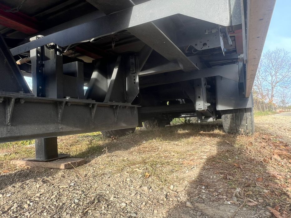 Remorcă tandem Krone