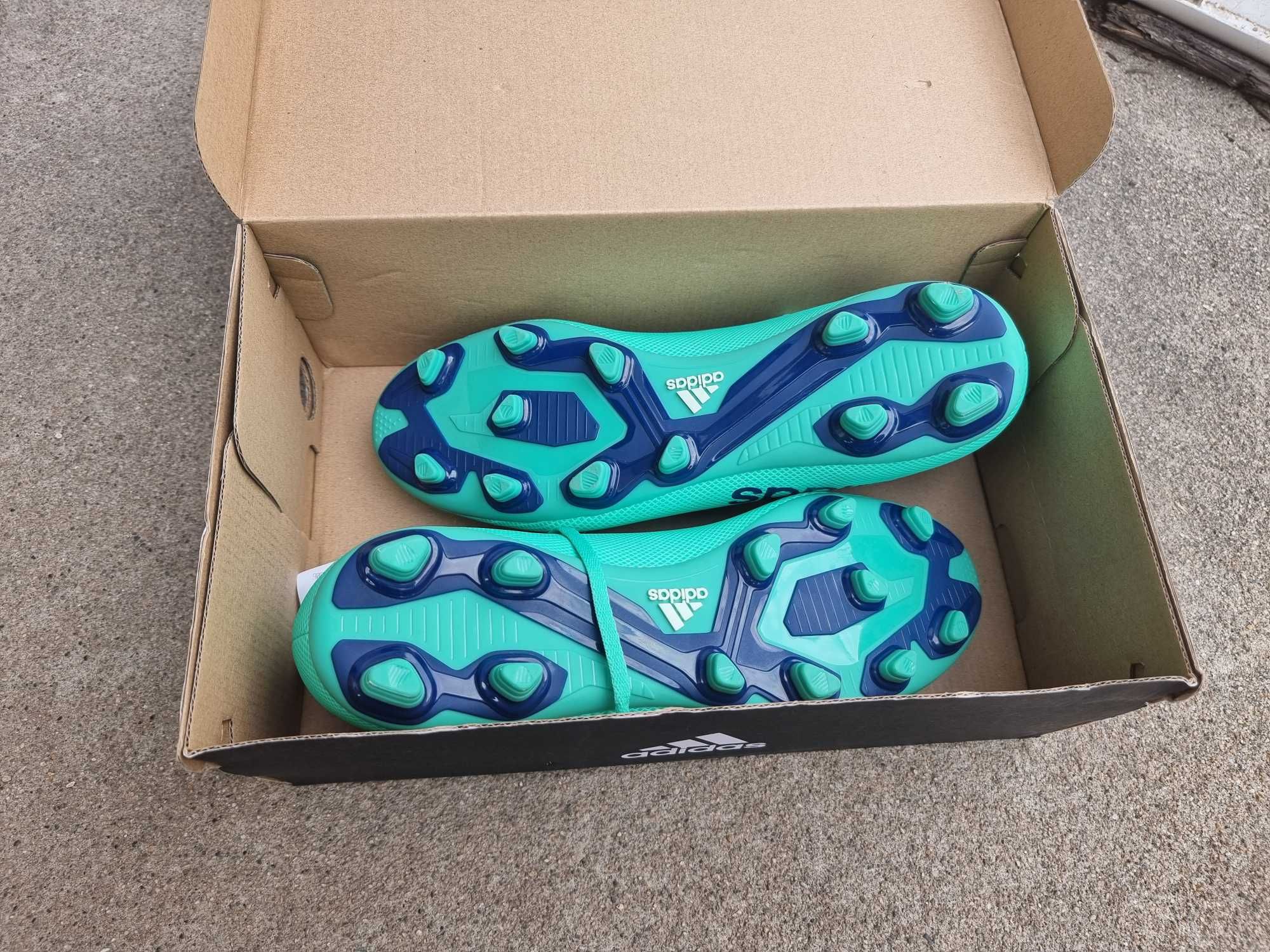 Чисто НОВИ бутонки adidas!!!Без следи от употреба!