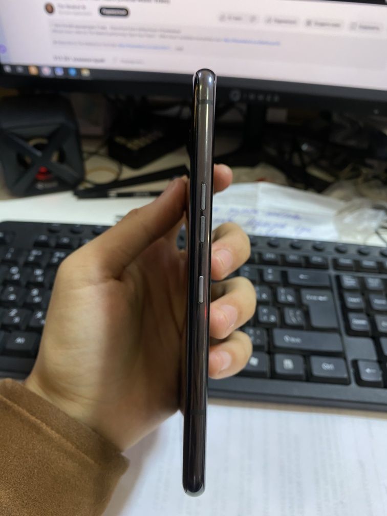 LG v50 thinQ 5G.