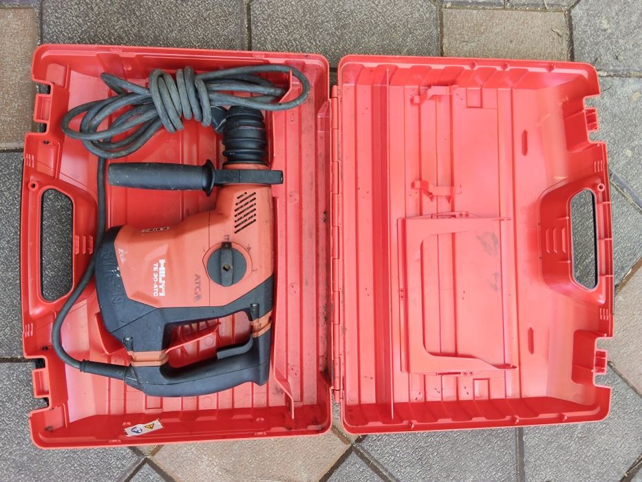Rotopercutor HILTI TE 30-ATC  că și nou