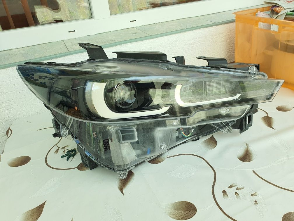 Фар  Mazda cx5 2023  г