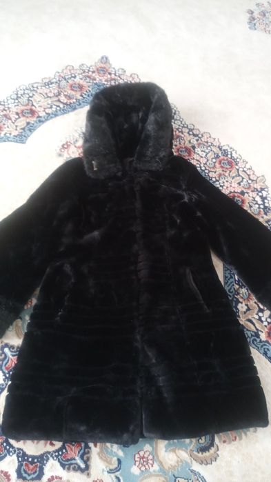 Шуба сатылады багасы 10мың