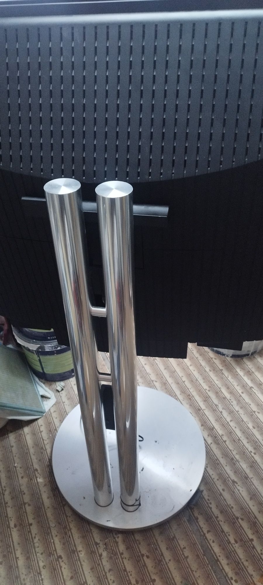 Bang&olufsen.   Beo vision 7-40