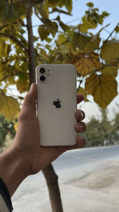 Iphone 11 sotiladi