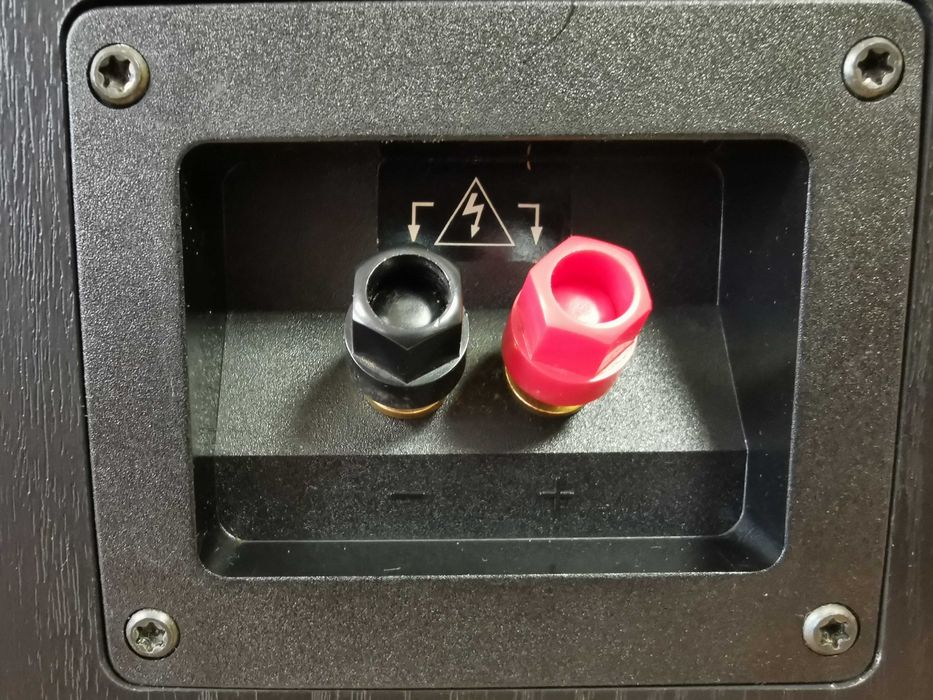 Klipsch SB-3 букшелф колони