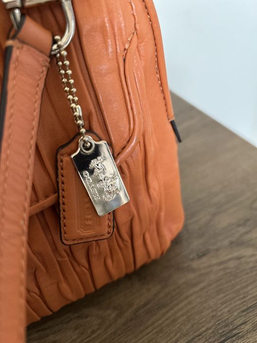 Coach originală -stare foarte bună ,piele naturală