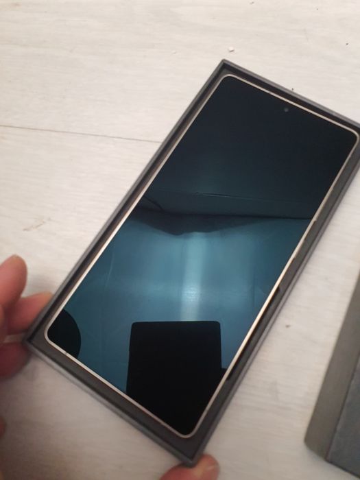 Samsung S25 Ultra 512g Телефон