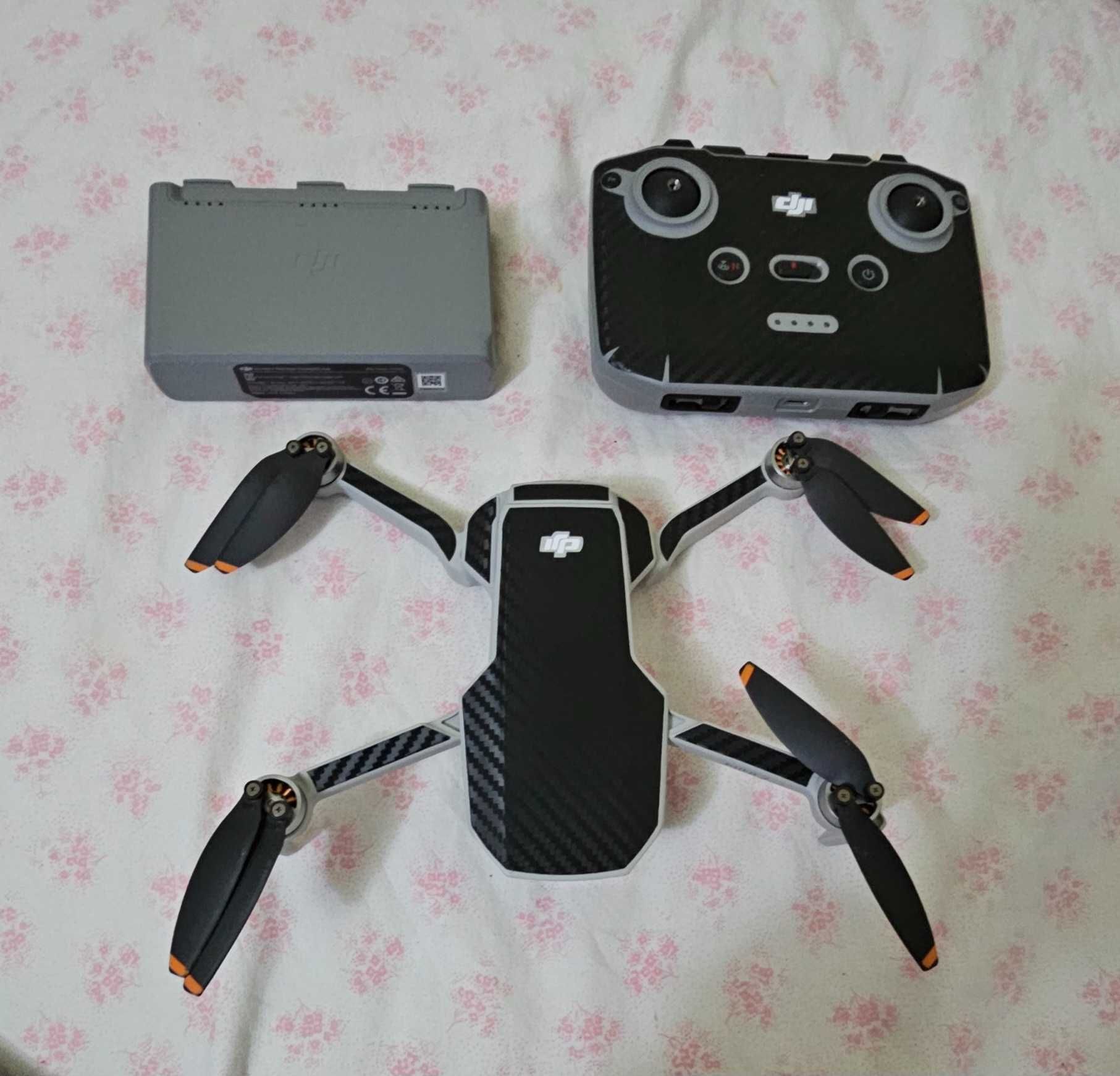 Drona dji mini 2