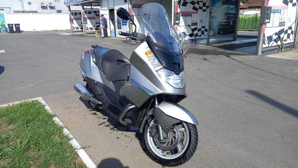 Vand / Schimb Maxiscuter Aprilia Atlantic 500 - INMATRICULAT  ROMANIA
