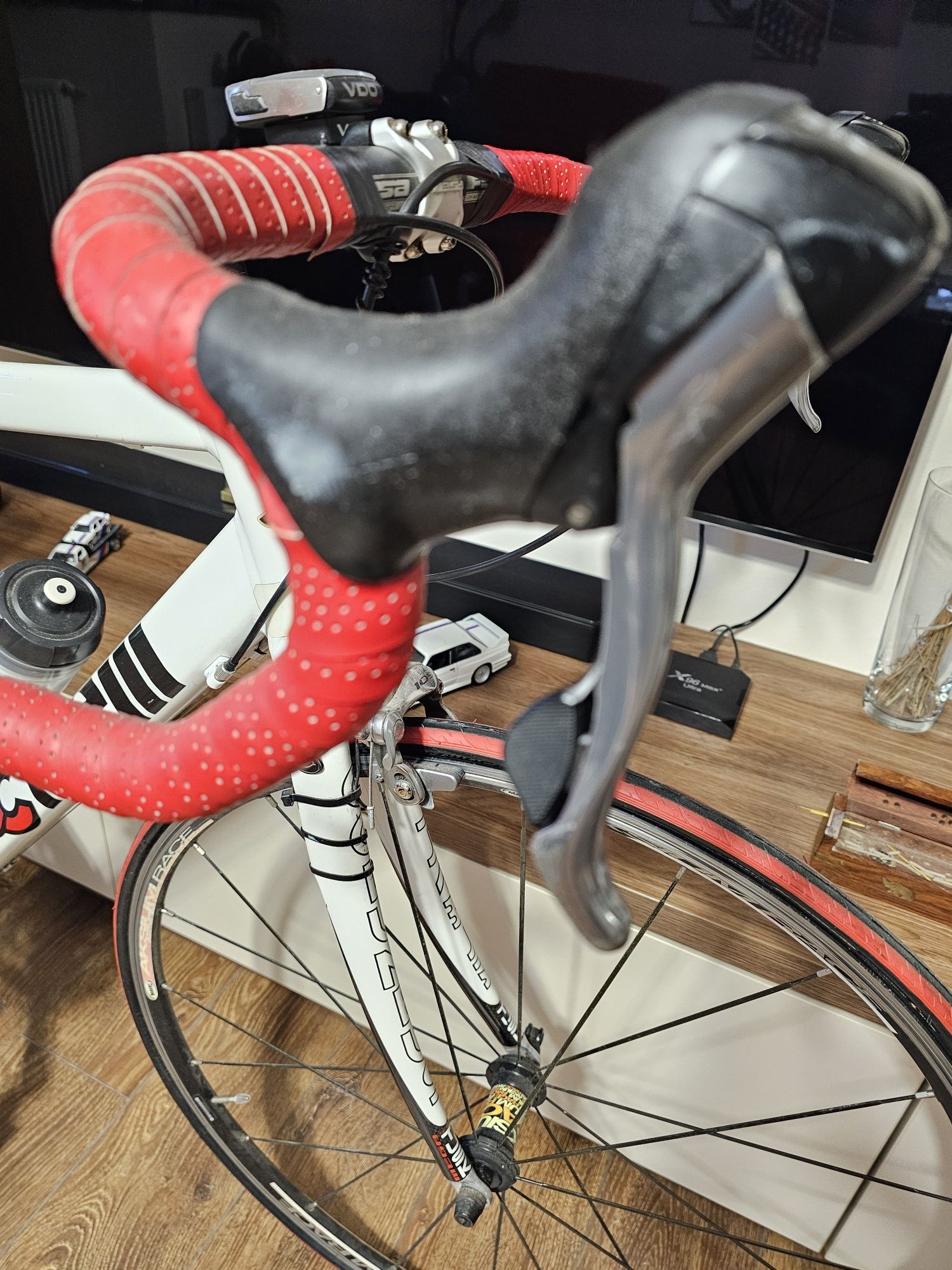 Cursiera CINELLI Xperience Pro Team Slope Geometry ca nouă șa pedale