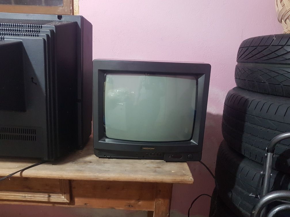 Televizoare vechi ideale pentru dezembrare ori voucher tv nou
